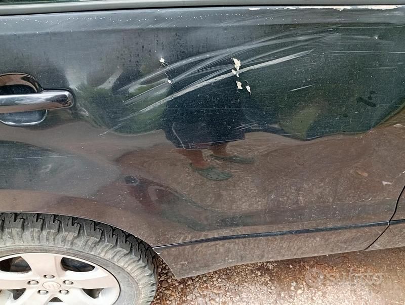 Usata Suzuki Grand Vitara 2005 Nero SUV