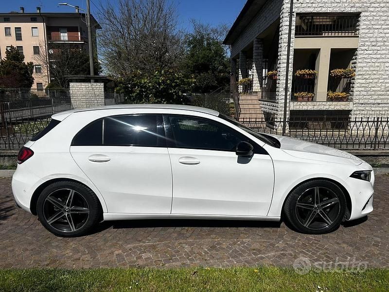 Usata Mercedes A180 116 CV (85 kW) 2018 Bianco Berlina