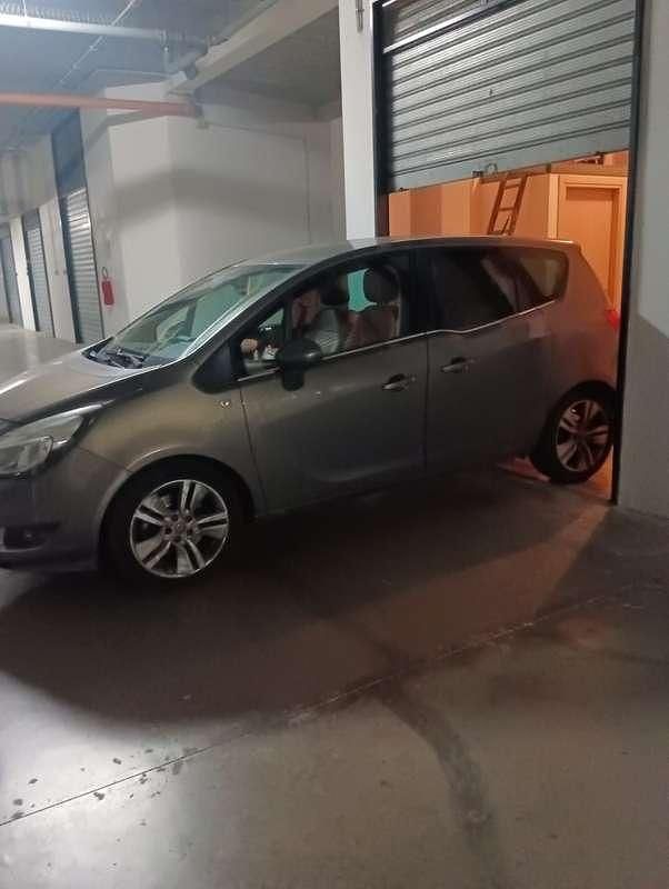 Usata Opel Meriva Cosmo 110 CV (80 kW) 2014 Monovolume