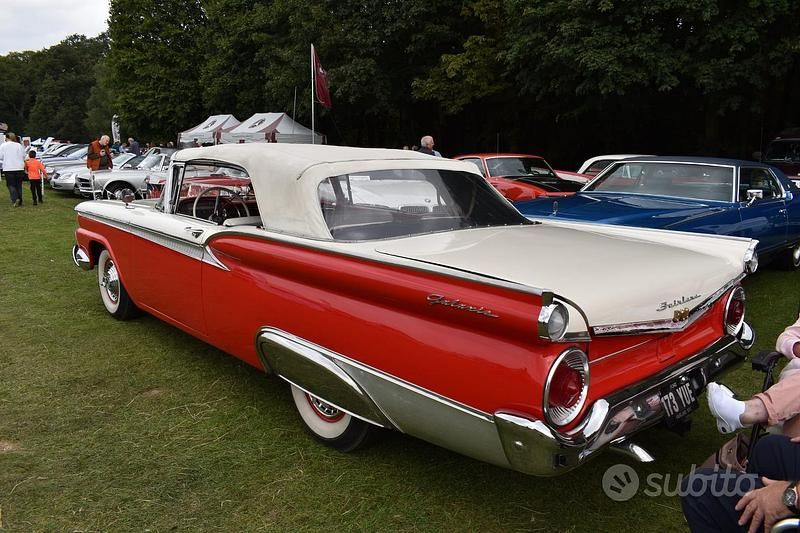 Occasion Ford Fairlane 1950 Rouge Cabriolet