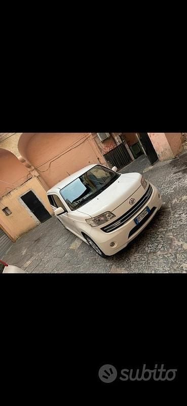 Usata Daihatsu Materia HIRO 103 CV (75 kW) 2009 Bianco Monovolume
