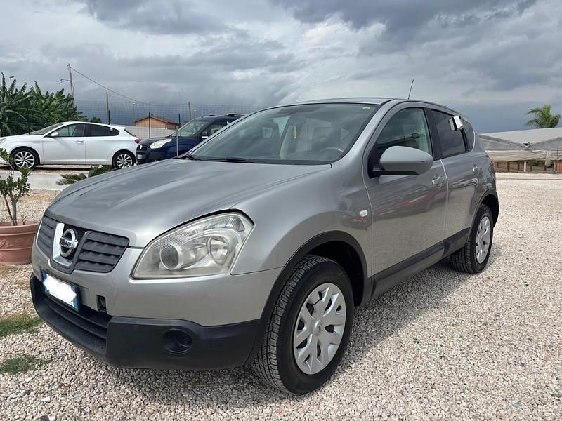 Usata Nissan Qashqai Acenta 106 CV (77 kW) 2008 Grigio SUV