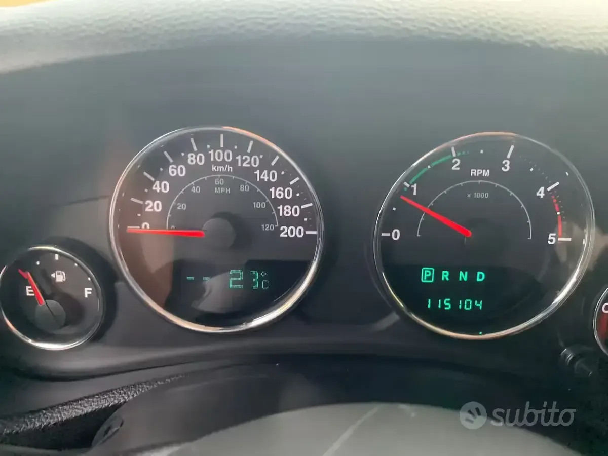 Occasion Jeep Wrangler Rubicon 177 ch (130 kW) 2012 SUV