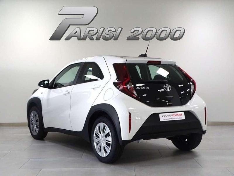 Nuova Toyota Aygo X Active 72 CV (52 kW) 2025 Bianco SUV