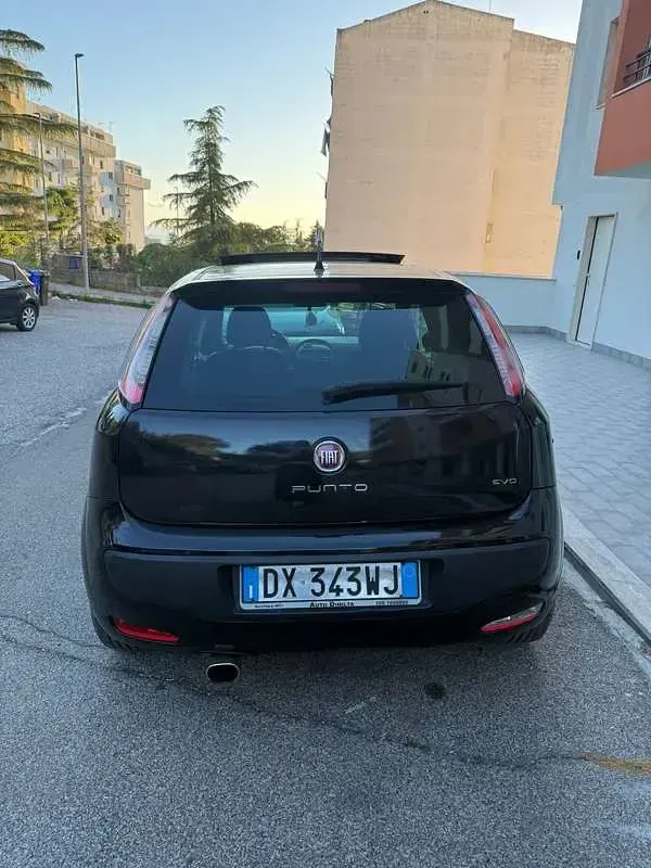 Usata Fiat Grande Punto Dynamic 90 CV (66 kW) 2009 Nero Utilitaria