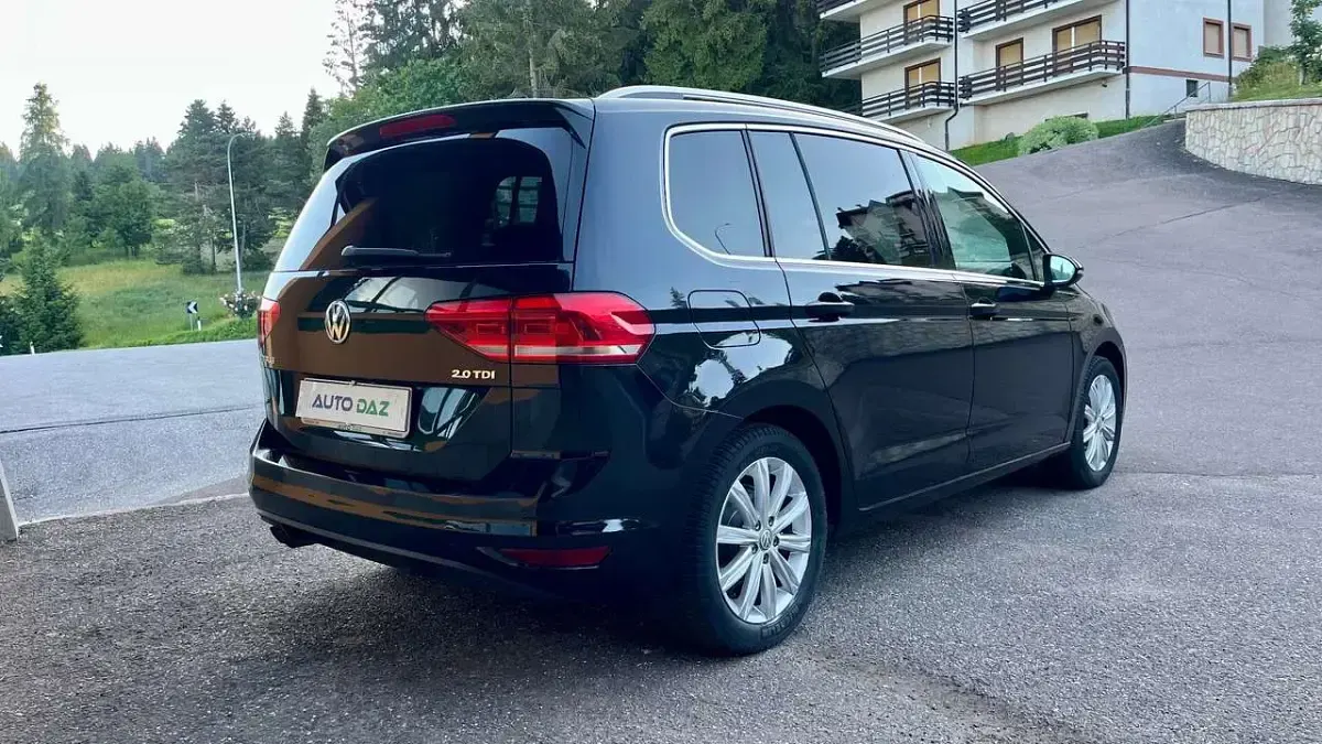 Usata VW Touran 150 CV (110 kW) 2016 Nero Monovolume
