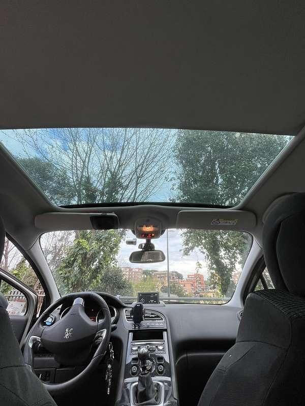 Usata Peugeot 5008 Active 114 CV (83 kW) 2014 Monovolume