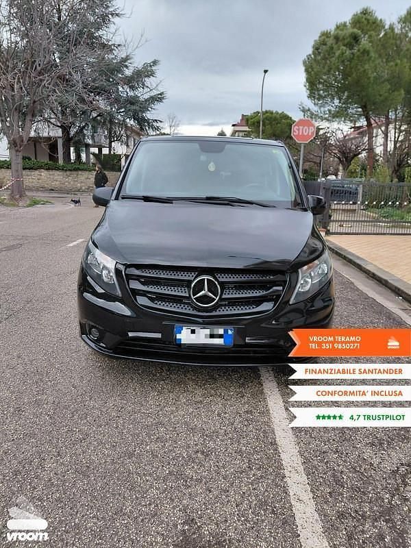 Usata Mercedes Vito 136 CV (100 kW) 2017 Nero Furgone