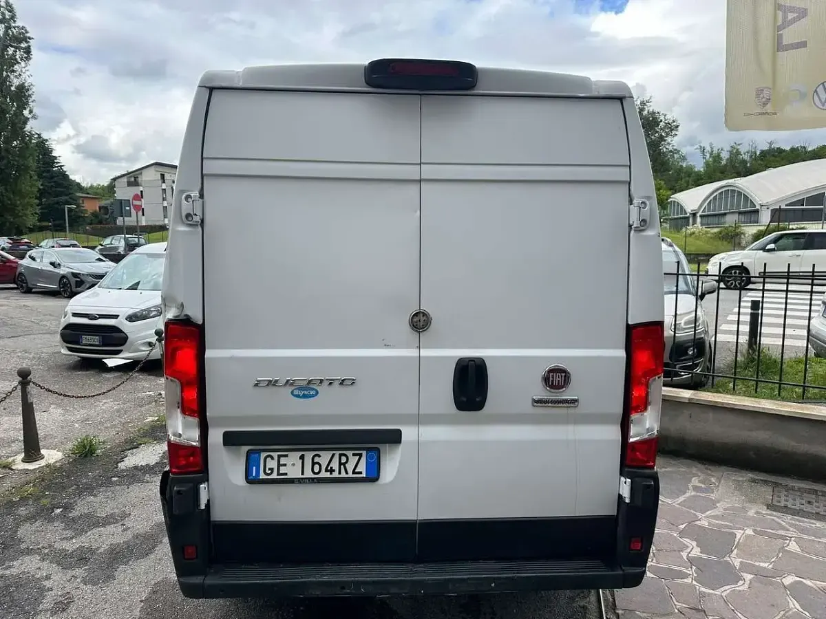 Usata Fiat Ducato 120 CV (88 kW) 2021 Bianco Furgone