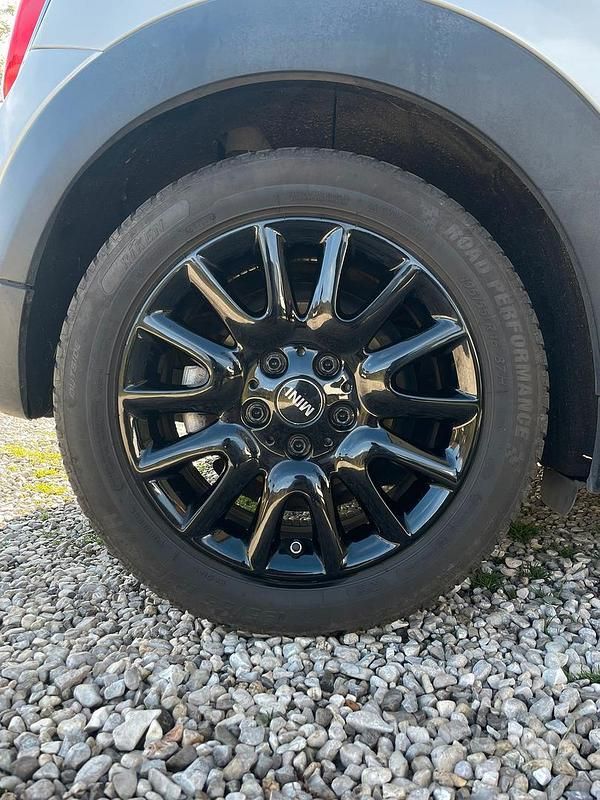 Usata Mini Cooper D 2016 Grigio Utilitaria