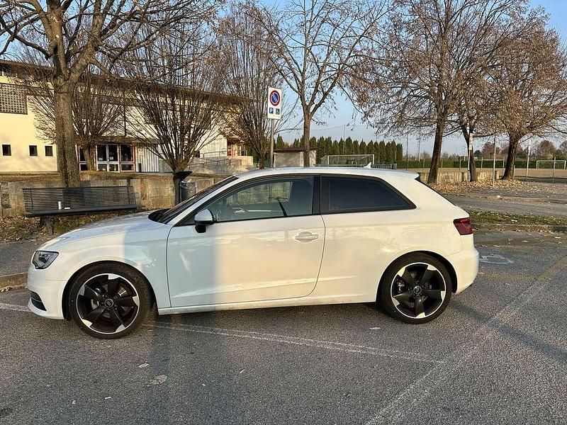 Usata Audi A3 Ambition 150 CV (110 kW) 2012 Berlina