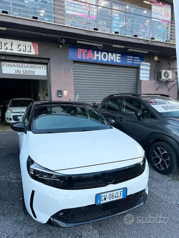 Usata Opel Corsa 75 CV (55 kW) 2024 Bianco Utilitaria