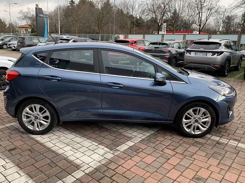 Usata Ford Fiesta Titanium 125 CV (91 kW) 2022 Blu/azzurro Utilitaria