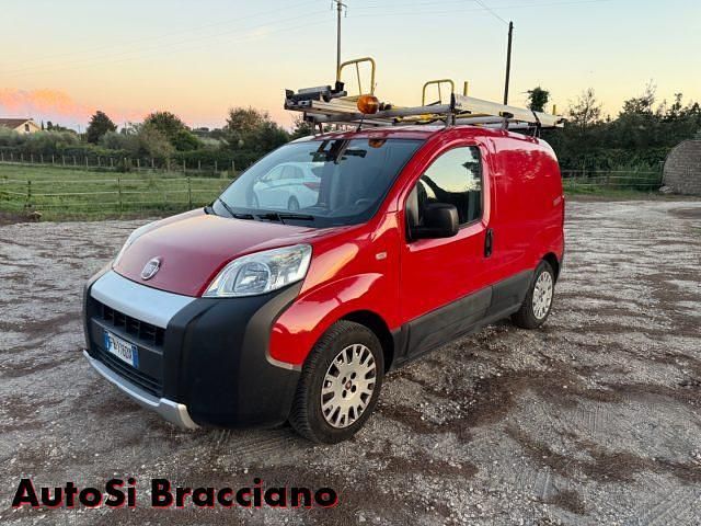 Usata Fiat Fiorino 75 CV (55 kW) 2015 Rosso Monovolume