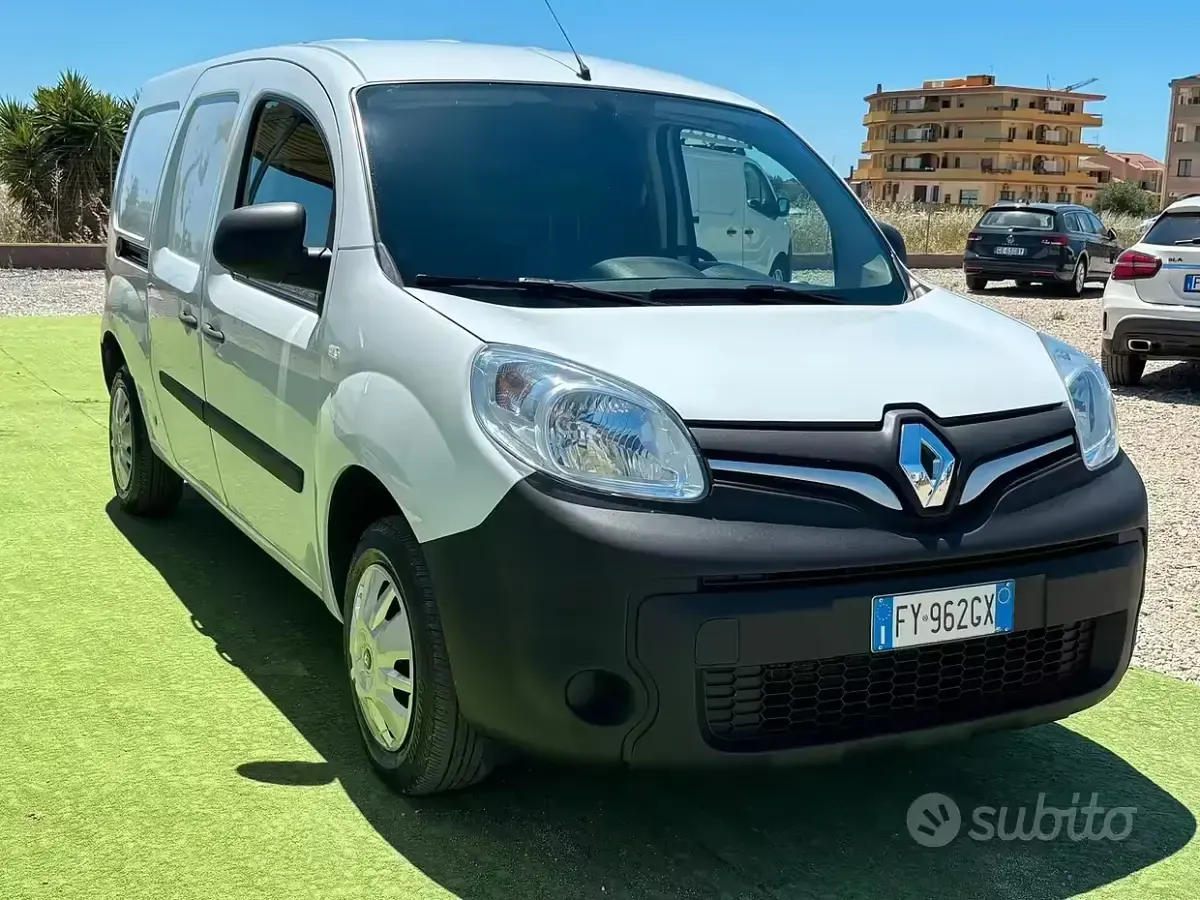 Usata Renault Kangoo 90 CV (66 kW) 2019 Bianco Monovolume