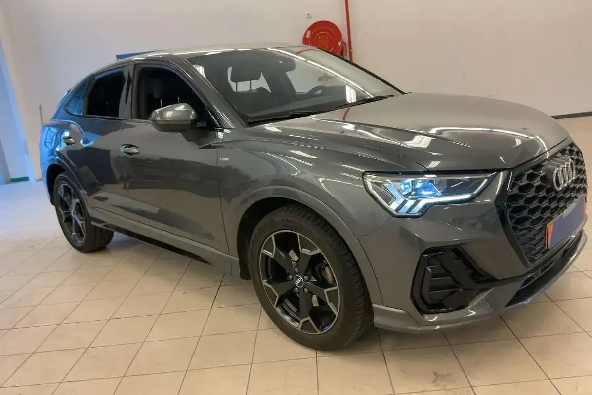 Usata Audi Q3 Sportback S-Line 150 CV (110 kW) 2020 SUV