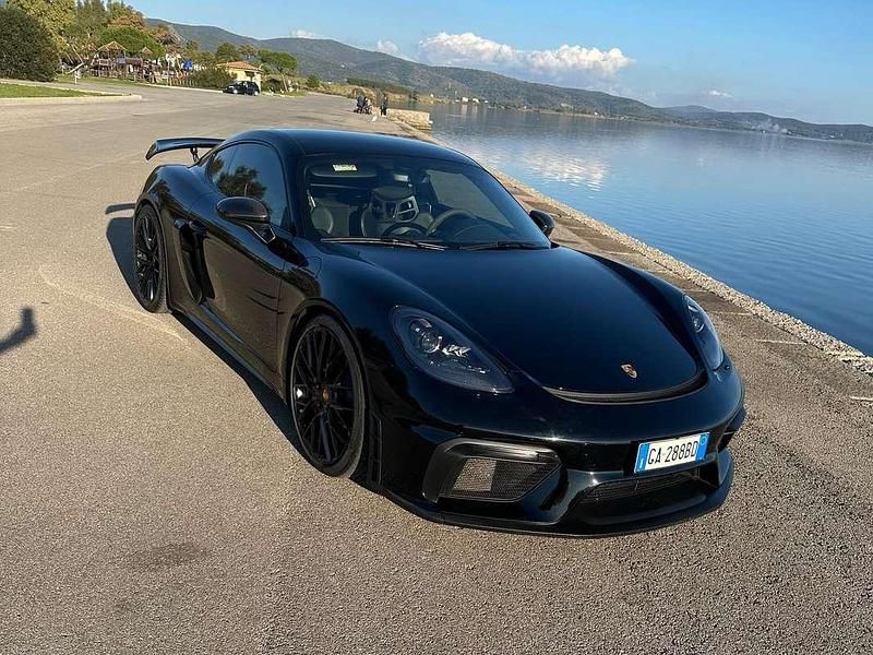 Nero Usata 2020 Porsche Cayman GT4 Coupé | 115.000 € (Molto cara) - Immagine 1/4