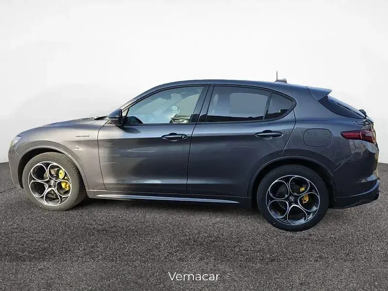 Usata Alfa Romeo Stelvio Veloce 209 CV (153 kW) 2021 Grigio SUV