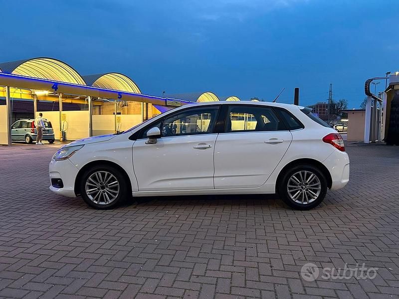 Usata Citroën C4 92 CV (67 kW) 2013 Bianco Berlina