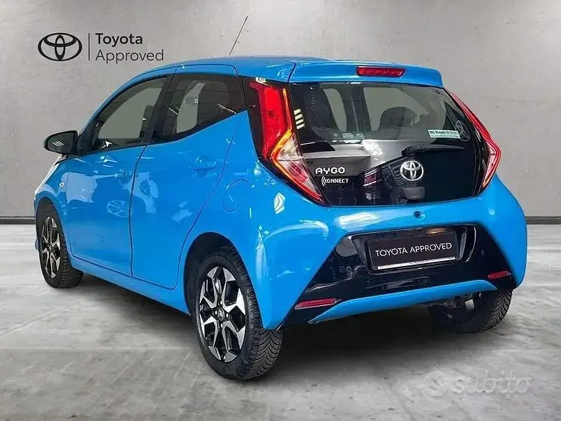 Usata Toyota Aygo 72 CV (52 kW) 2020 Other Utilitaria