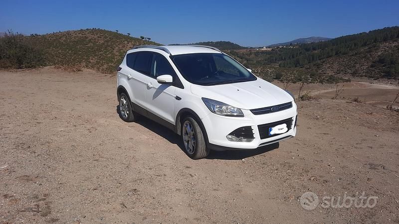 Usata Ford Kuga 163 CV (119 kW) 2014 SUV