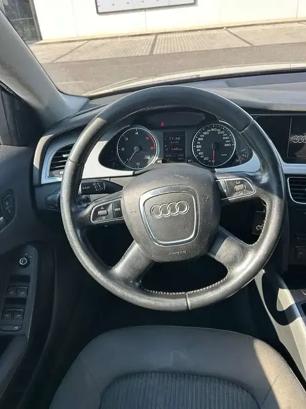 Usata Audi A4 Advanced Plus 143 CV (105 kW) 2011 Nero Station wagon