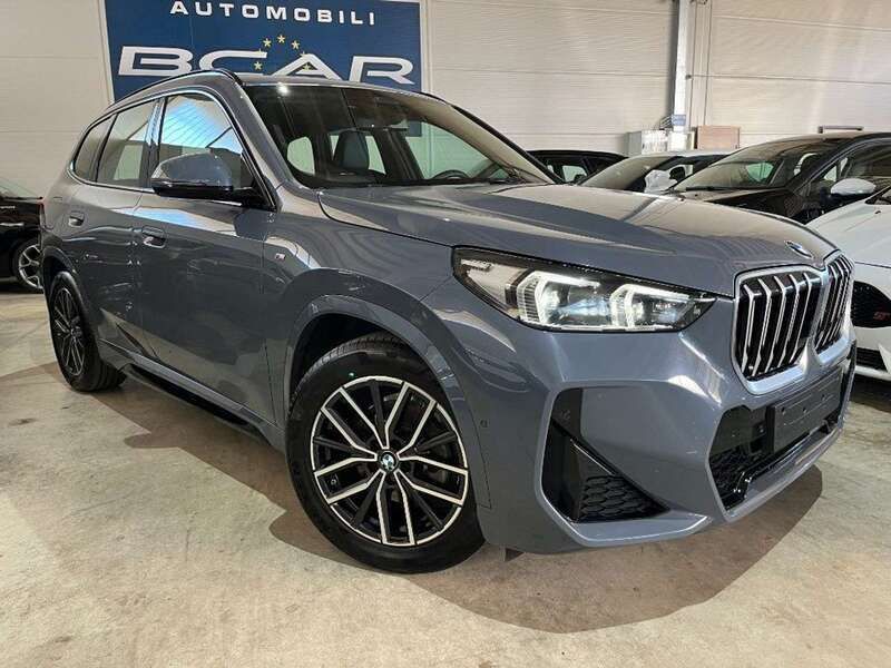 Grigio Usata 2024 BMW X1 M Sport SUV | 44.700 € (Ottimo prezzo) - Immagine 1/4