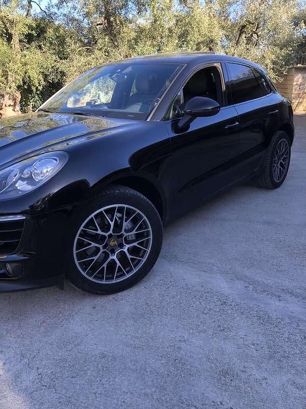 Usata Porsche Macan 250 CV (183 kW) 2018 Nero SUV