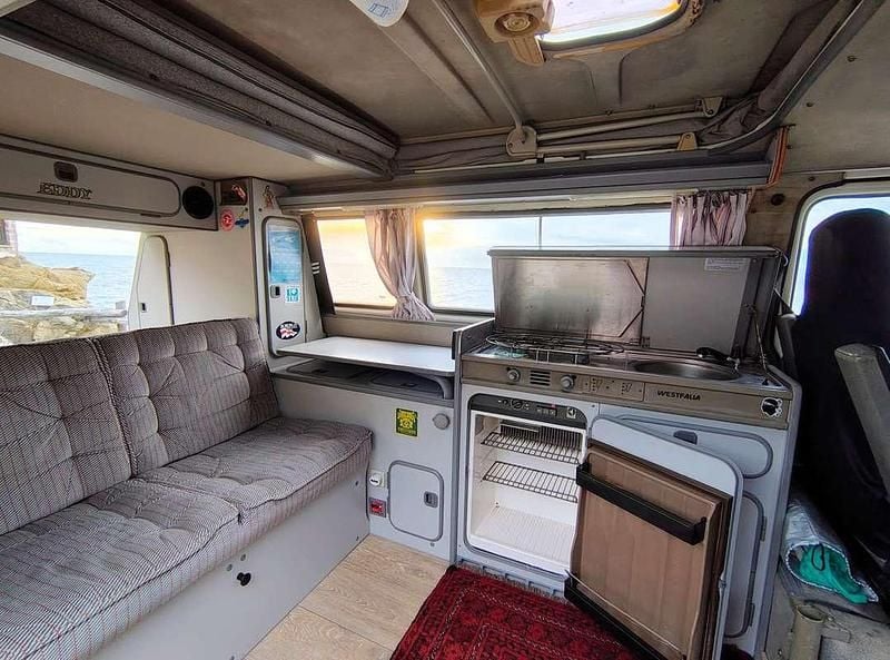 Usata VW T3 CLUB 69 CV (50 kW) 1987 Bianco Furgone