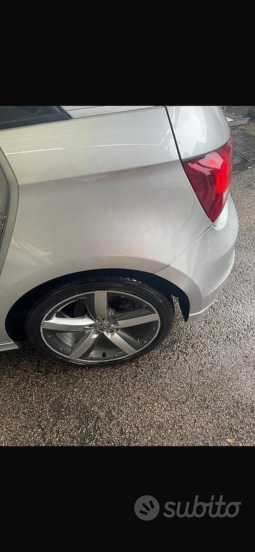 Usata Audi A1 S-Line 2012 Grigio Berlina