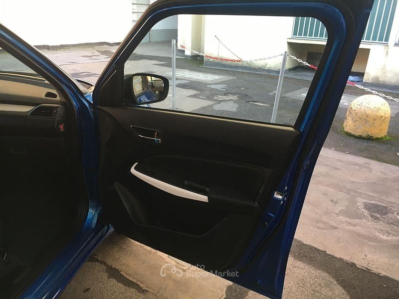 Second-hand Suzuki Swift Cool 90 CP (66 kW) 2017 Albastru Hatchback