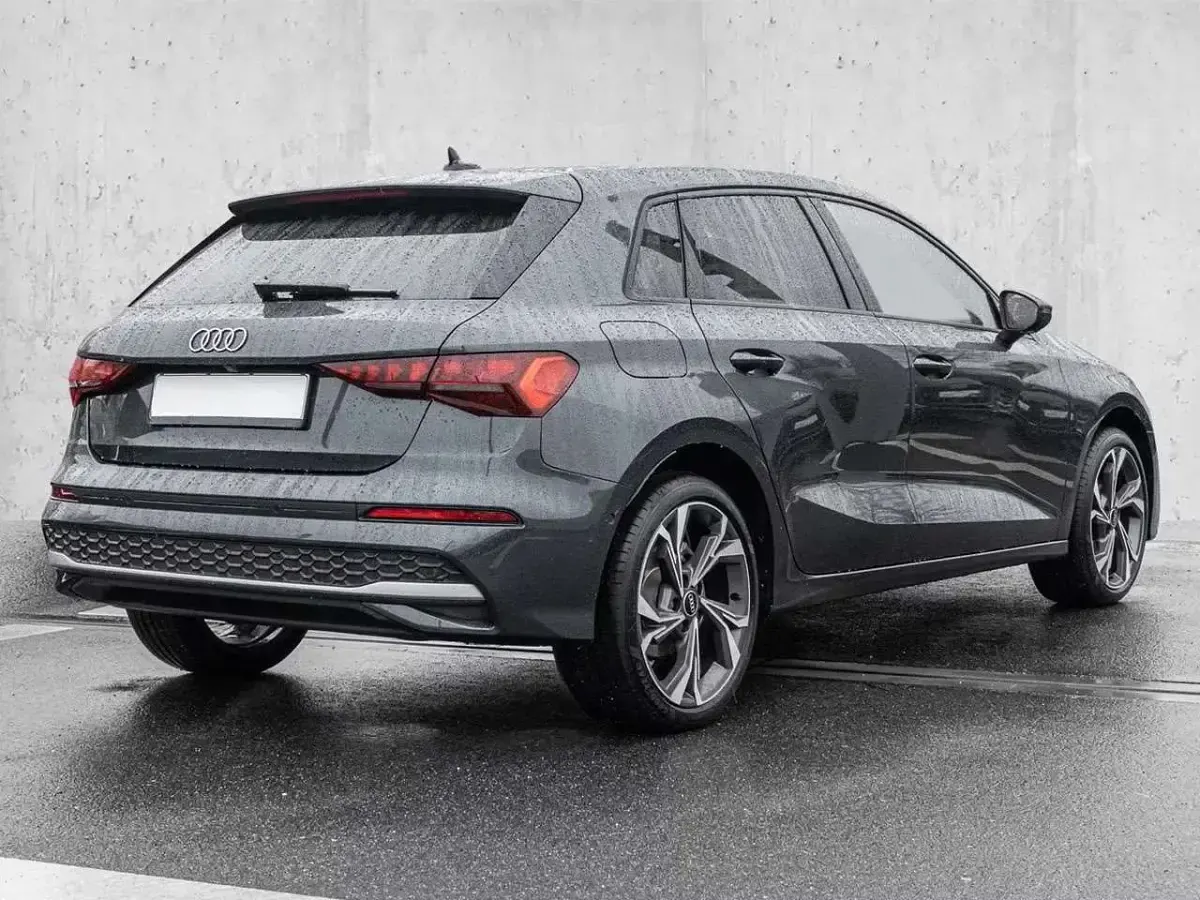 Usata Audi A3 Admired 116 CV (85 kW) 2025 Manhattan gray Berlina