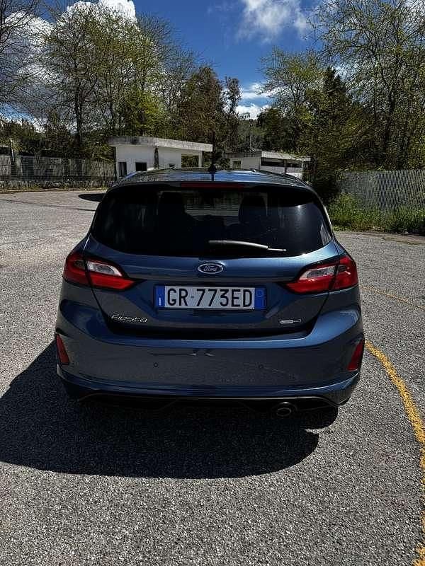 Usata Ford Fiesta ST-Line 125 CV (91 kW) 2023 Blu/azzurro Utilitaria
