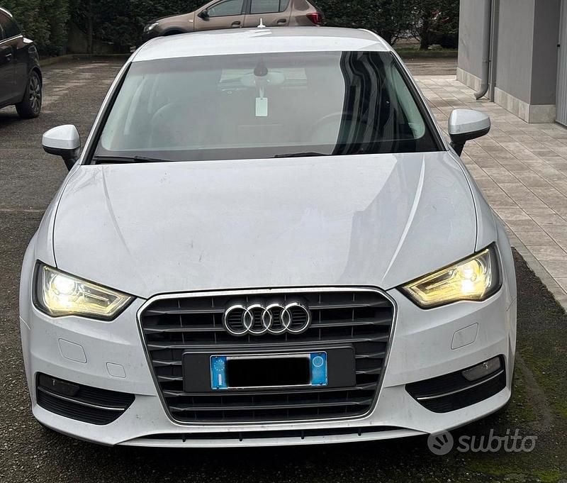 Usata Audi A3 Ambition 150 CV (110 kW) 2014 Bianco Berlina