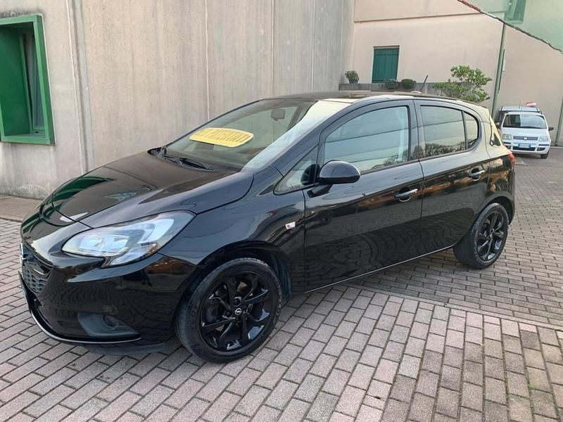 Usata Opel Corsa 95 CV (69 kW) 2017 Nero Utilitaria
