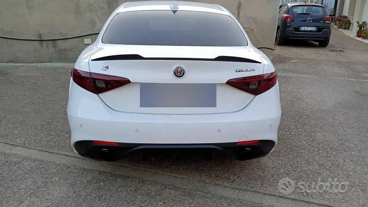 Usata Alfa Romeo Giulia Veloce 210 CV (154 kW) 2019 Bianco Berlina
