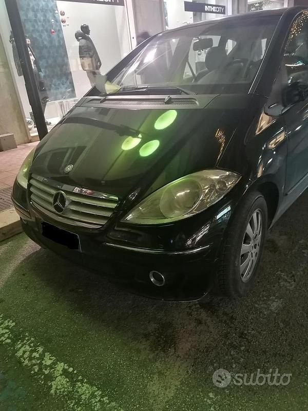 Usata Mercedes A180 2006 Nero Monovolume