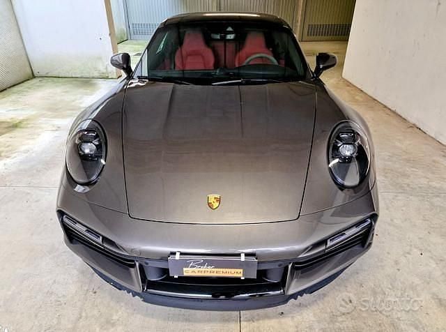 Usata Porsche 911 Turbo S 650 CV (478 kW) 2023 Grigio Coupé