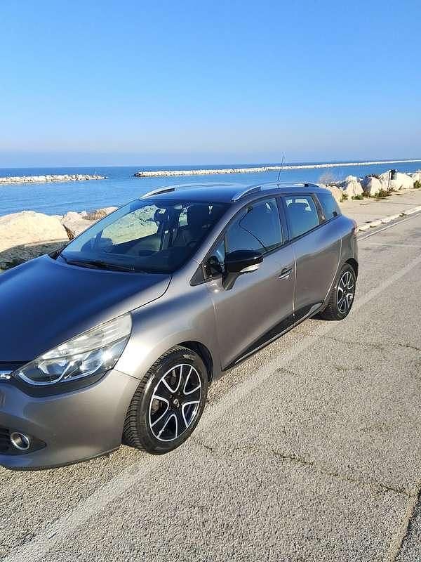 Usata Renault Clio GrandTour 90 CV (66 kW) 2014 Station wagon