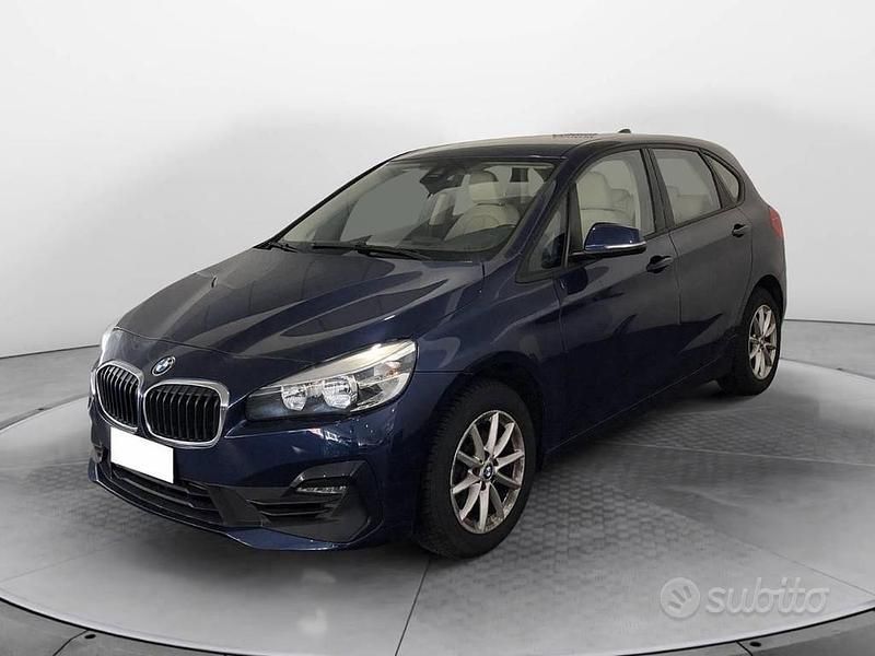 Usata BMW 216 Active Tourer Efficient Dynamics 109 CV (80 kW) 2019 Blu Monovolume