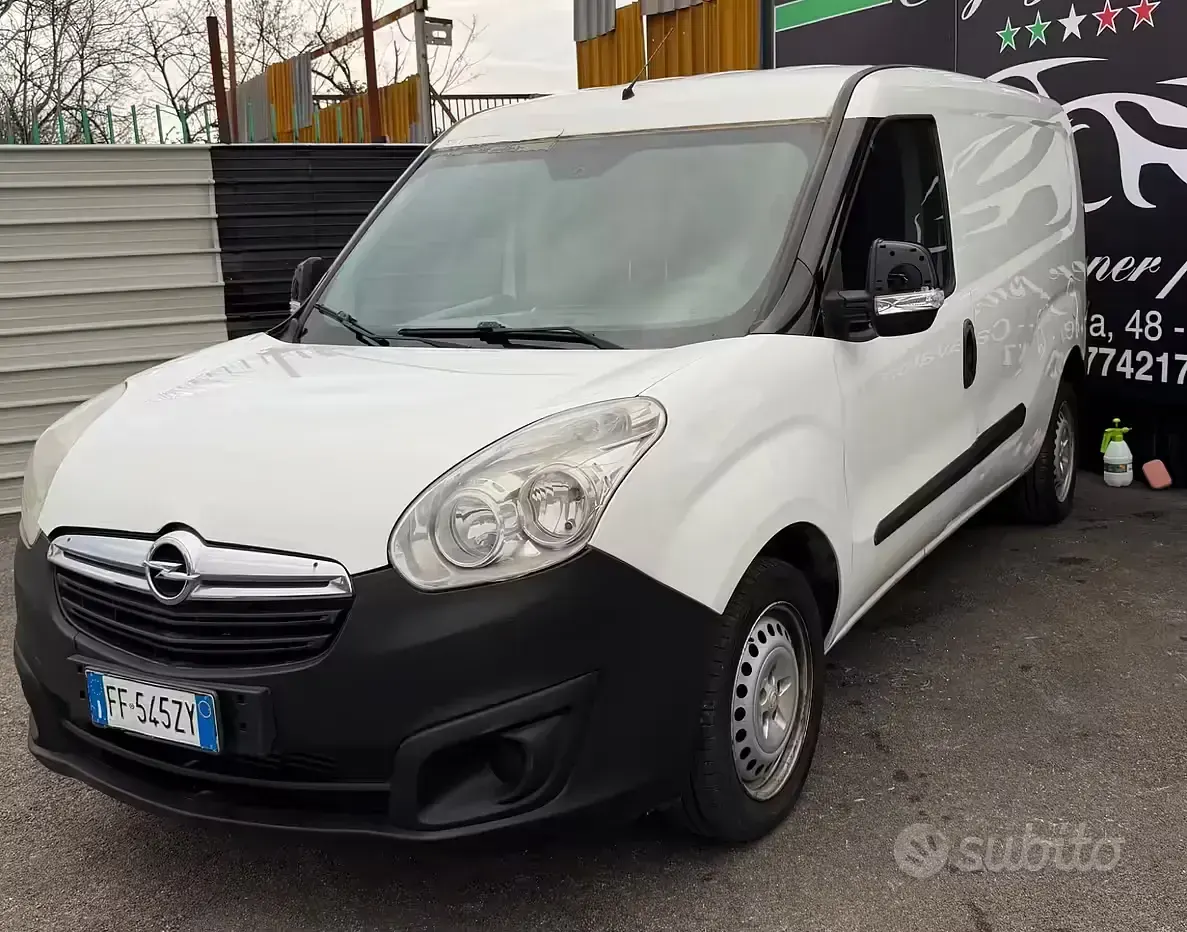 Occasion Opel Combo 120 ch (88 kW) 2017 Blanc Monospace