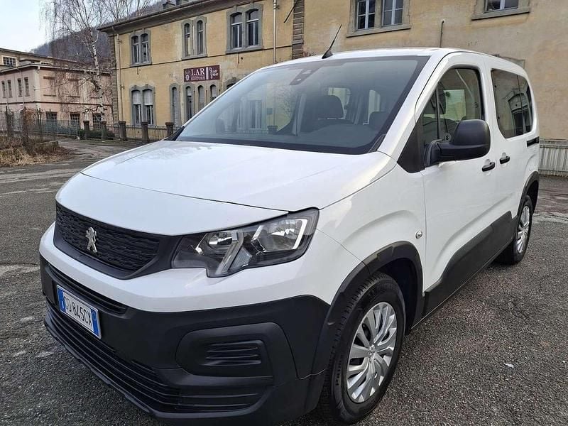 Usata Peugeot Rifter GT 102 CV (75 kW) 2021 Other Monovolume