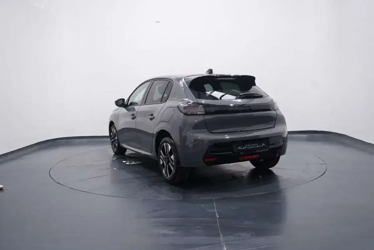 Nuova Peugeot 208 Allure 101 CV (74 kW) 2025 Grigio selenium Utilitaria