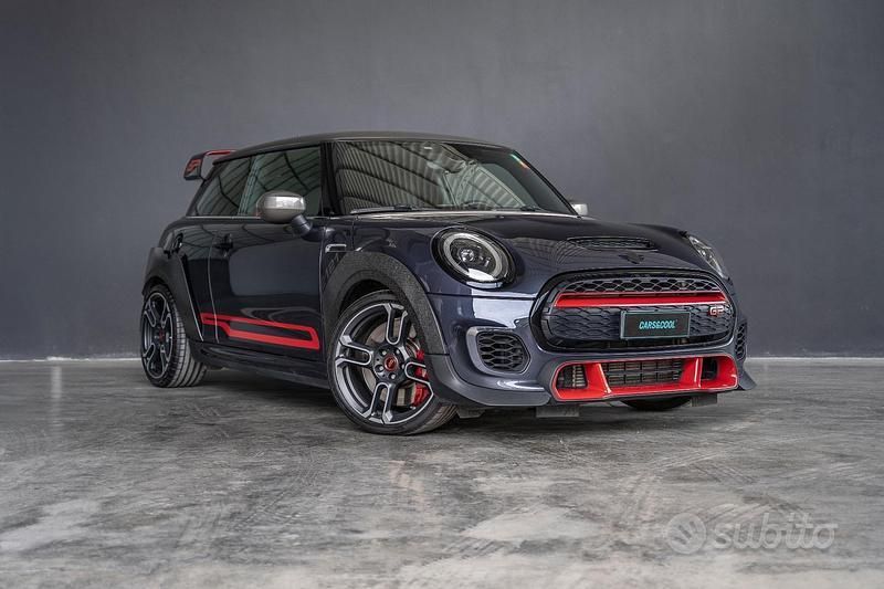 Racing grey metallic Usata 2020 Mini John Cooper Works Comfort Due volumi | 37.000 € (Cara) - Immagine 1/4