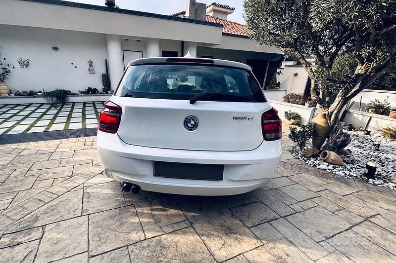 Usata BMW 125 218 CV (160 kW) 2012 Bianco Utilitaria