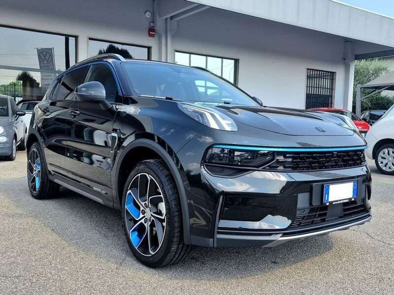 Usata Lynk & Co 01 261 CV (191 kW) 2022 Blu/azzurro SUV