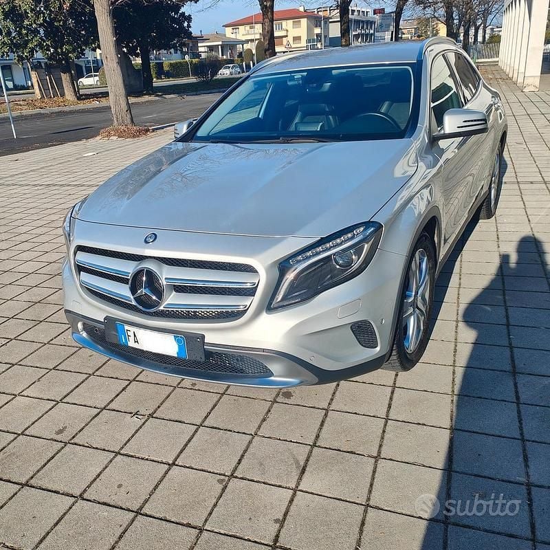 Usata Mercedes GLA180 Urban 2015 Grigio SUV