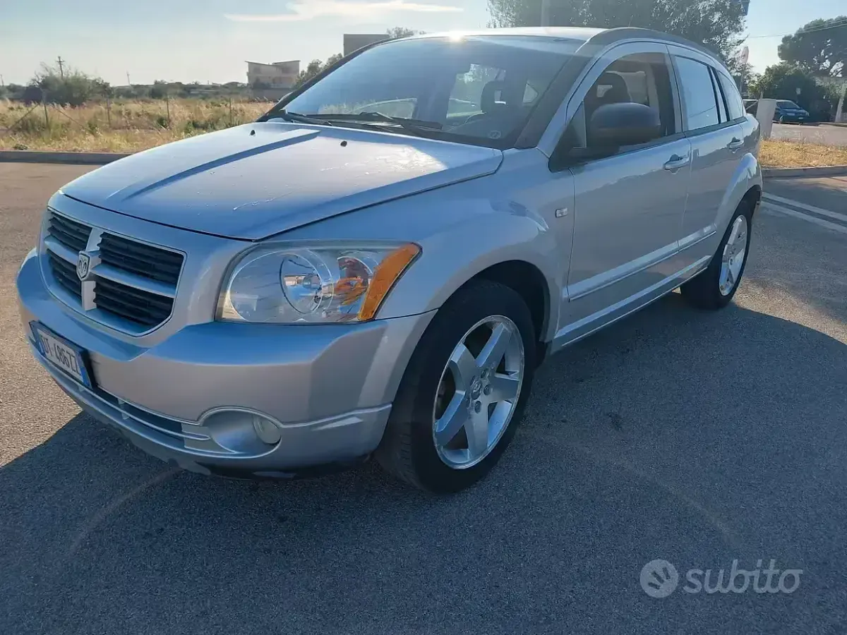 Usata Dodge Caliber SXT 140 CV (102 kW) 2009 Utilitaria