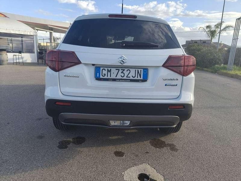Usata Suzuki Vitara Cool 129 CV (94 kW) 2023 Bianco SUV