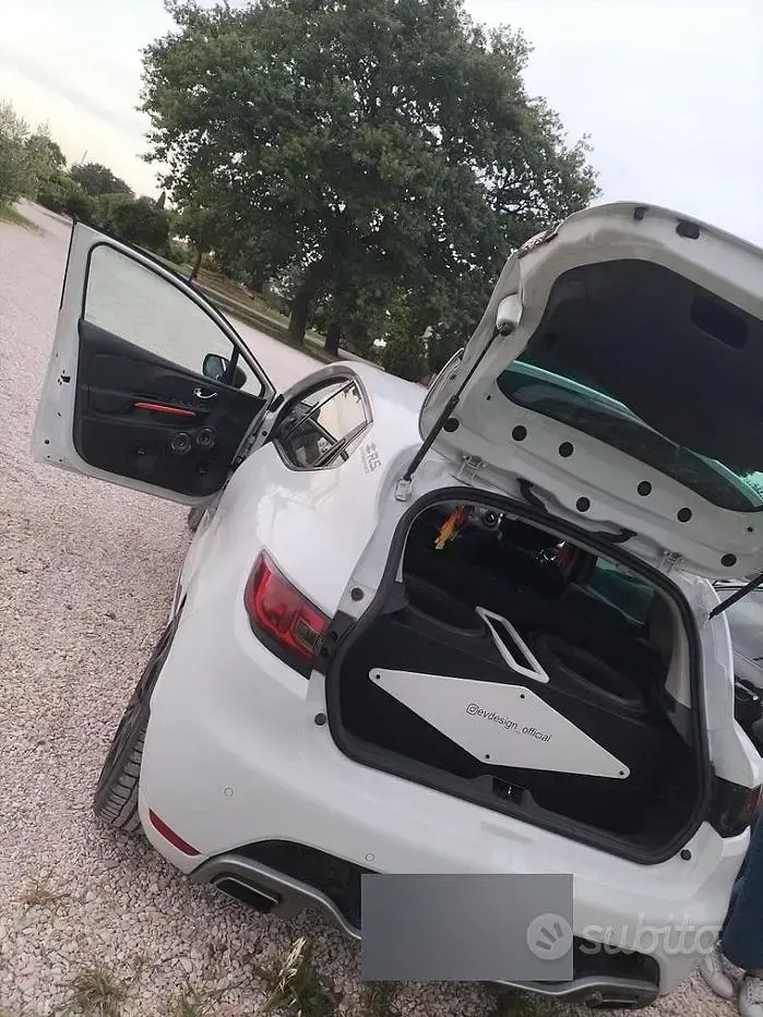 Usata Renault Clio IV 200 CV (147 kW) 2013 Bianco Berlina